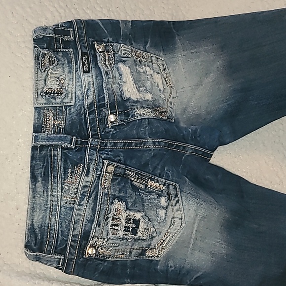 Miss Me Jeans - Picture 5 of 17